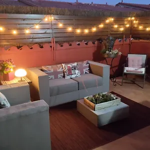 Les Llúdrigues. Casa Loft Con Encantadora Terraza Сasa de vacaciones Arnes